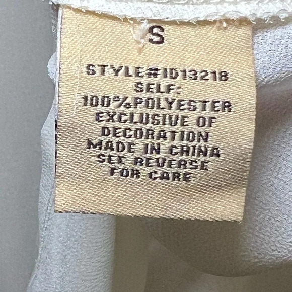 🌻 DeJaVu Sheer Open Shoulder Embroidered Cream Swim Cover-Up Women’s size Small - Picture 4 of 7